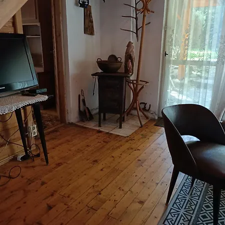 Domek W Gorcach * Zabrzez